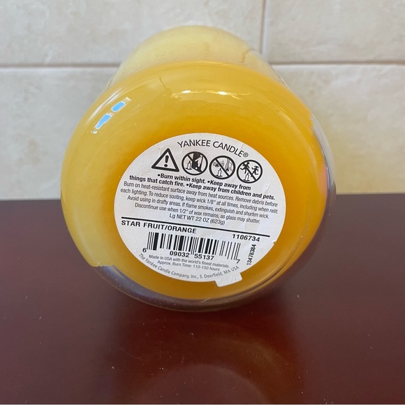NEW Yankee Candle “Star Fruit & Orange” Large Jar Candle Fruit Citrus 22 oz. - Picture 7 of 8